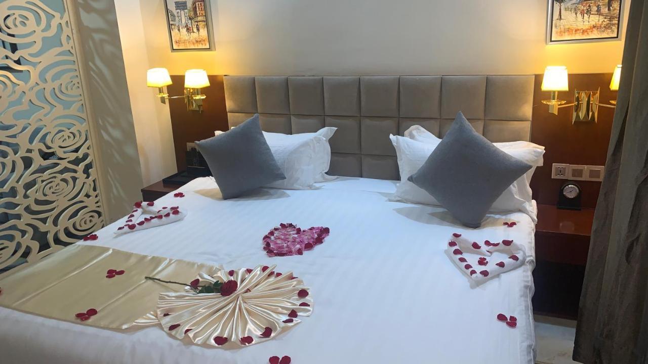 Roseau Hotel And Spa Gonder ภายนอก รูปภาพ